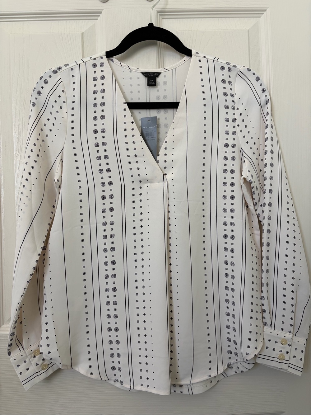 Ann Taylor Cream V-Neck Striped Dot Print Blouse